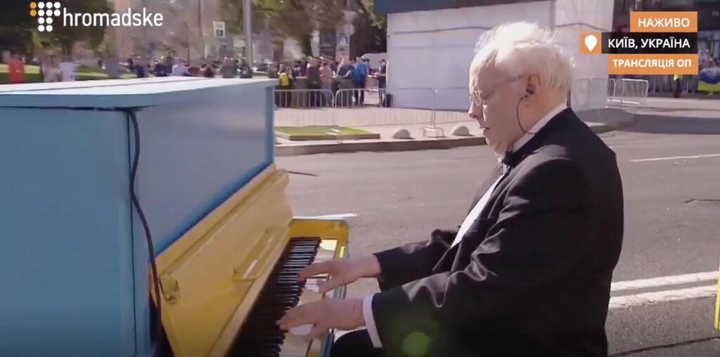 Тина ÐаÑÐ¾Ð»Ñ Ð¸Ñполнила гимн на кÑÑÑе в ÑенÑÑе Ðиева: ÑоÑо и видео dqxikeidqxidqeant