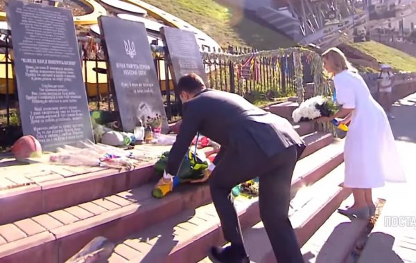 Журналіст: Замість країни мрії в Зеленського виходить королівство кривих дзеркал dqxikeidqxidqeant