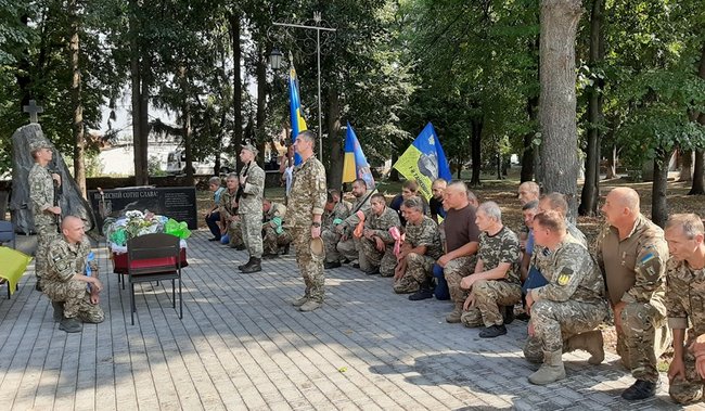 Украинского воина погибшего на Донбассе Александра Грицаюка похоронили в Черкасской области 06 Украинского воина погибшего на Донбассе Александра Грицаюка похоронили в Черкасской области 06