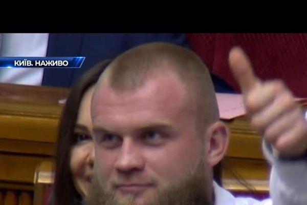 Ð”Ð¼Ð¸Ñ‚Ñ€ÑƒÐº Ð·Ð°ÐºÑ€Ñ‹Ð» ÑÐ¾Ð±Ð¾Ð¹ Ð²Ñ‹ÑÑ‚ÑƒÐ¿Ð°ÑŽÑ‰ÑƒÑŽ Ð¡ÑŽÐ¼Ð°Ñ€ Ð½Ð° Ð·Ð°ÑÐµÐ´Ð°Ð½Ð¸Ð¸ Ð Ð°Ð´Ñ‹ 3 ÑÐµÐ½Ñ‚ÑÐ±Ñ€Ñ dqxikeidqxidqrant