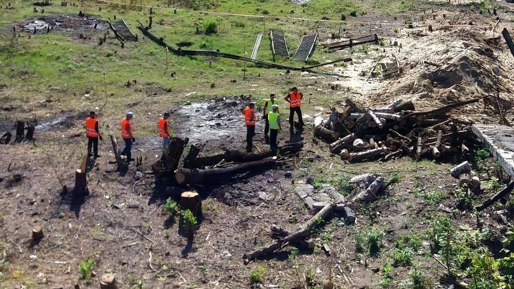 Загарбники й далі перешкоджають ремонтові мосту у Станиці Луганській. ФОТО