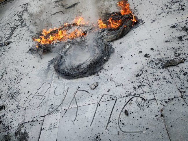 "Нет капитуляции!" В Тернополе военные устроили "майдан" из-за Донбасса. Фото и видео dqxikeidqxidqrant