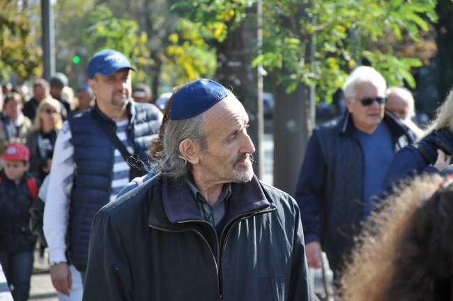 Марш в память о жертвах массовой казни в Бабьем яру состоялся в Киеве 06