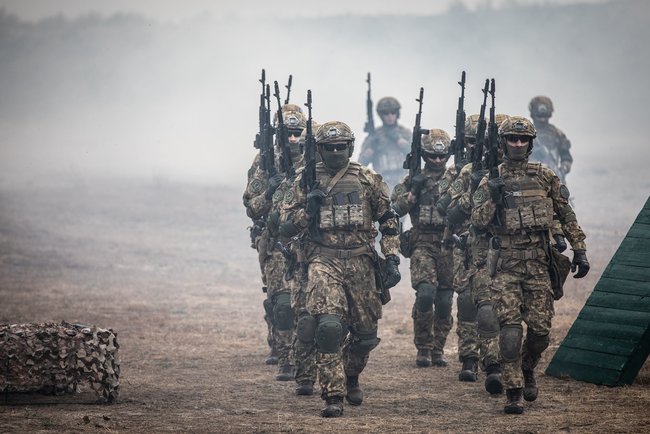 Зеленский принял участие в учениях органов МВД 01 Зеленский принял участие в учениях органов МВД 01 dqxikeidqxidqrant