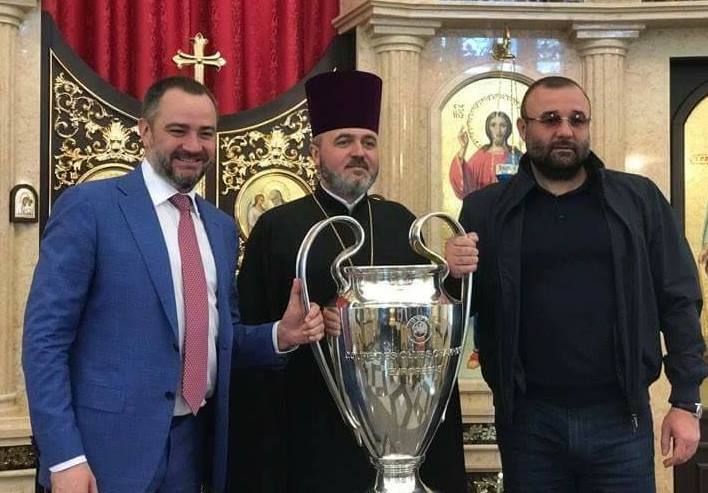 Андрей Павелко (слева) и Александр Петровский (справа) dqxikeidqxidqrant