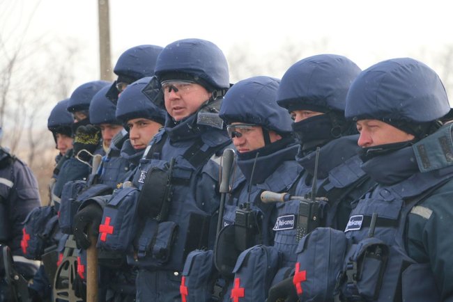 На линии разграничения в Петровском демонтируют блиндажи, - ГСЧС 02 dqxikeidqxidqrant