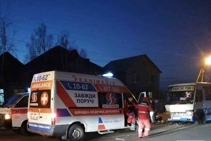 Маршрутка с пассажирами попала в страшное ДТП под Одессой