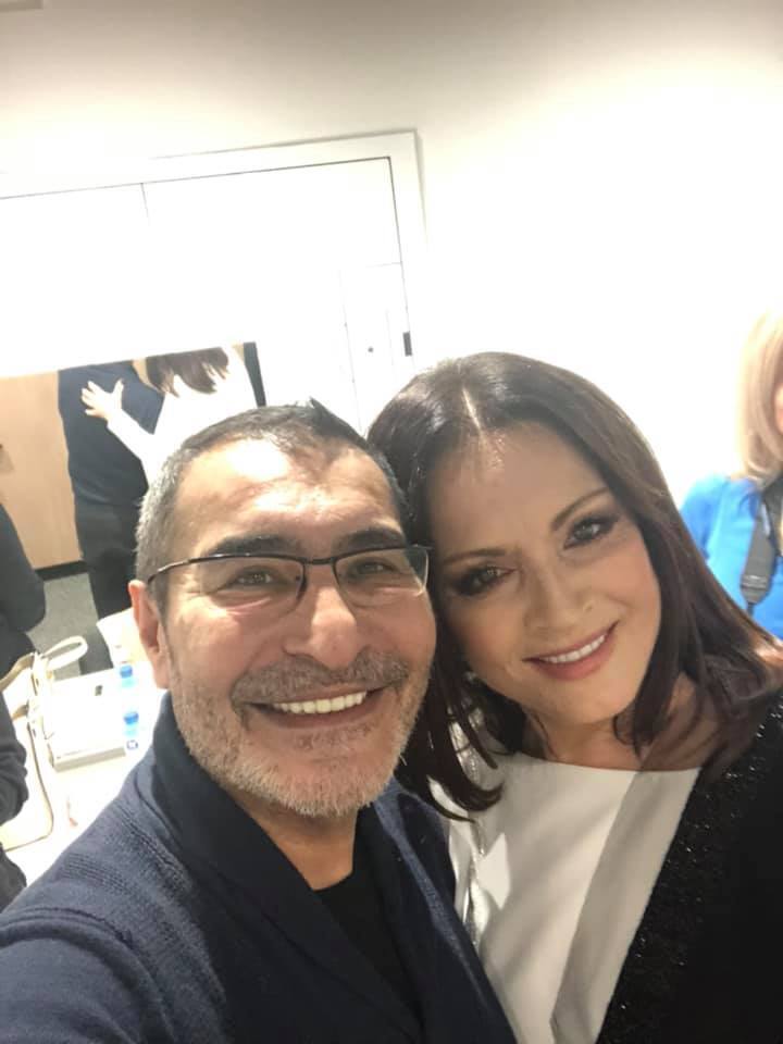 "Ватная шушера обосралась": Артур Гаспарян сказал Софии Ротару "ласково просимо в Росію" dqxikeidqxidqeant