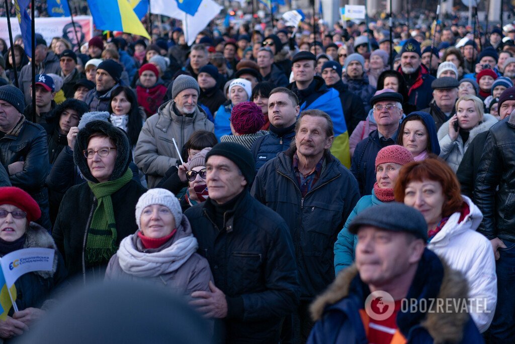 Как прошел Майдан против капитуляции в Киеве: фоторепортаж OBOZREVATEL