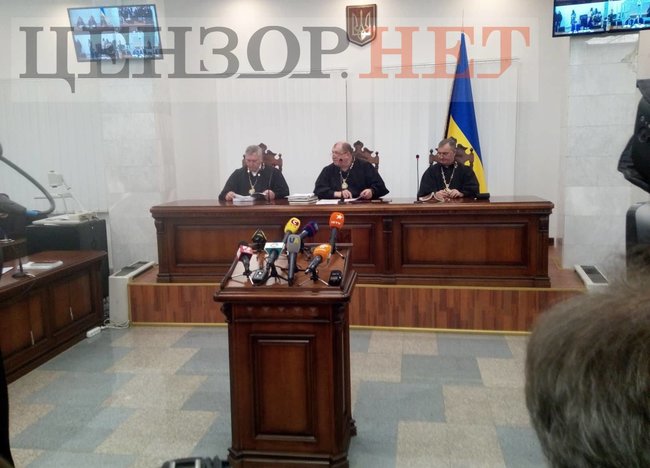 Судья ограничил доступ прессе и слушателям на заседание по апелляции Антоненко 10 Судья ограничил доступ прессе и слушателям на заседание по апелляции Антоненко 10