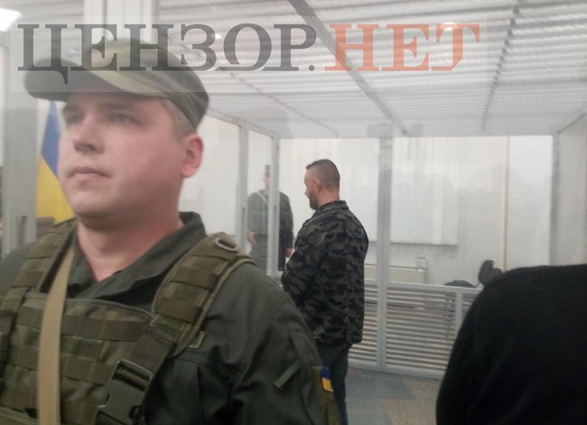 Судья ограничил доступ прессе и слушателям на заседание по апелляции Антоненко 06 Судья ограничил доступ прессе и слушателям на заседание по апелляции Антоненко 06