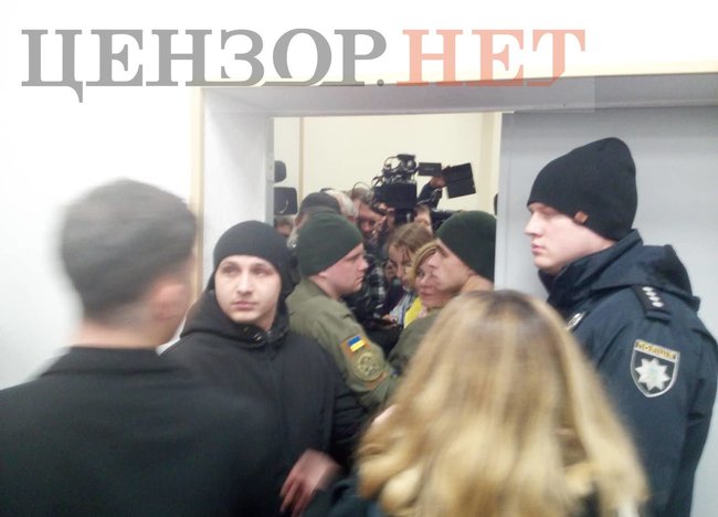 Судья ограничил доступ прессе и слушателям на заседание по апелляции Антоненко 07 Судья ограничил доступ прессе и слушателям на заседание по апелляции Антоненко 07