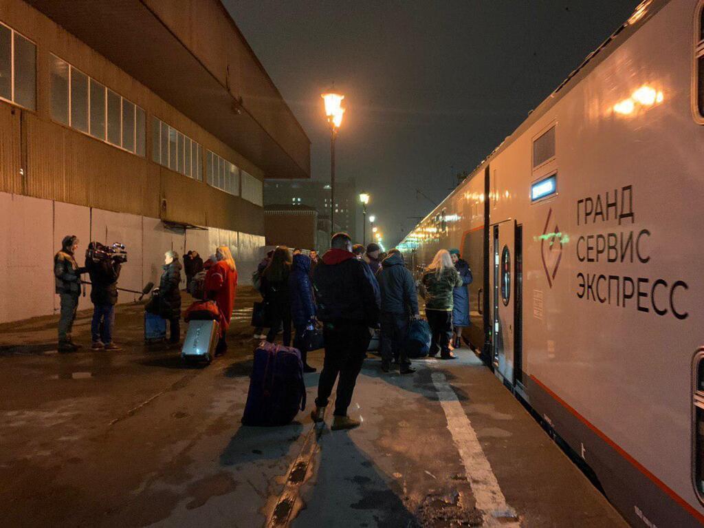 Россия запустила поезд из Москвы в оккупированный Крым