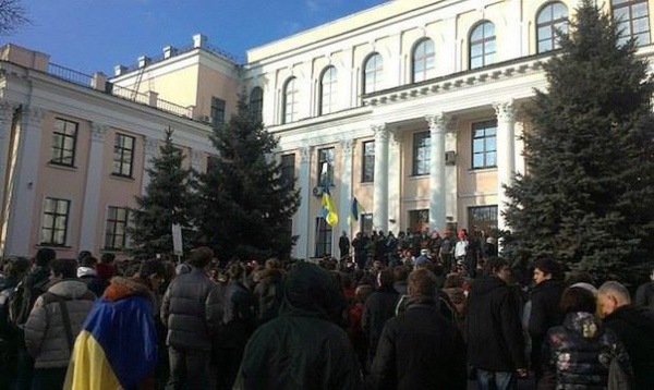 21  2014         .        ,       ,     蒒  .          ,           ,       .    ,    ,   2015-. 