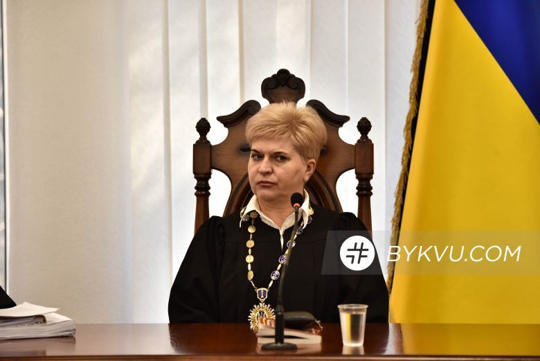 Подозреваемую в убийстве журналиста Шеремета Дугарь оставили под домашним арестом