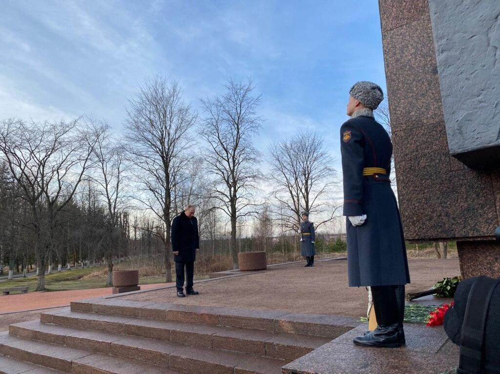      " " dqxikeidqxidqrant