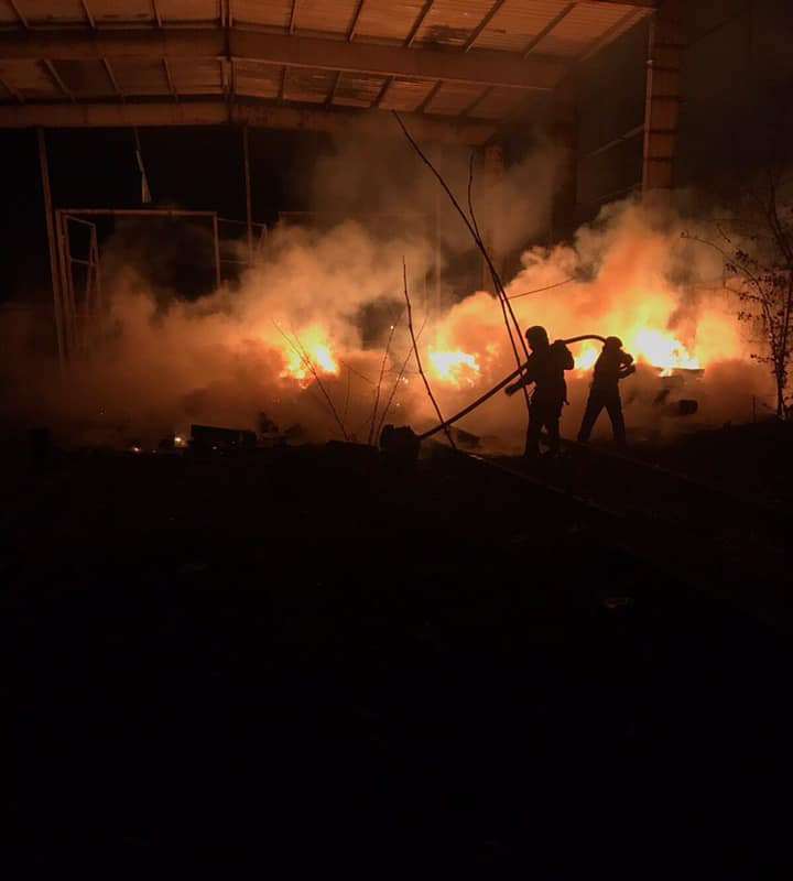 В ангаре вспыхнули шпалы dqxikeidqxidqeant