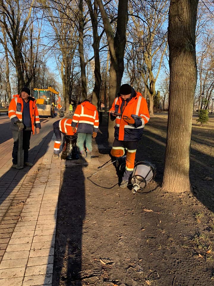 : facebook.com/chesno.kyiv