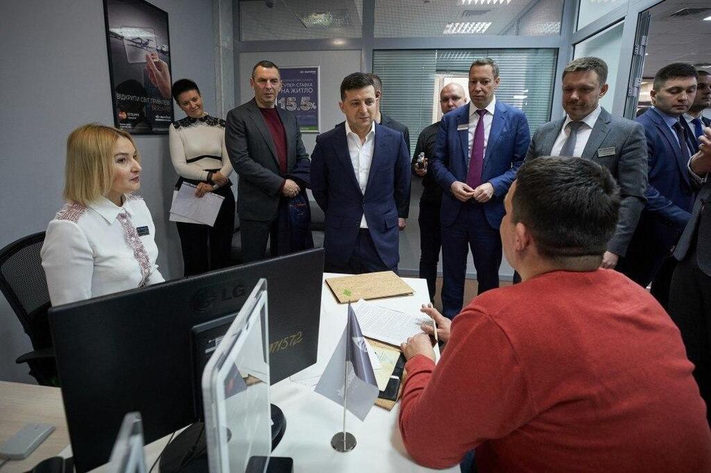 -   :       dqxikeidqxidqeant