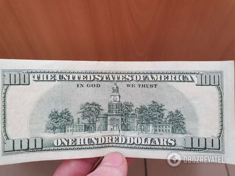 Фальшивые 100 долларов dqxikeidqxidqeant