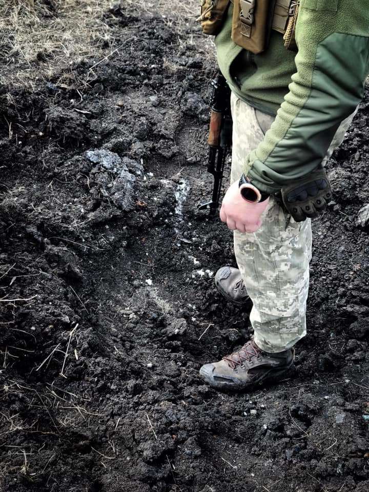 Обстрел Красногоровки террористами "ДНР" dqxikeidqxidqeant