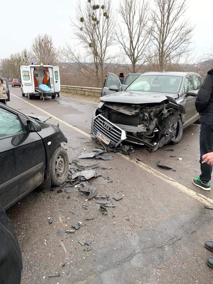 Резонансное ДТП под Львовом: жертва в реанимации, а виновников отпустили за границу dqxikeidqxidqrant