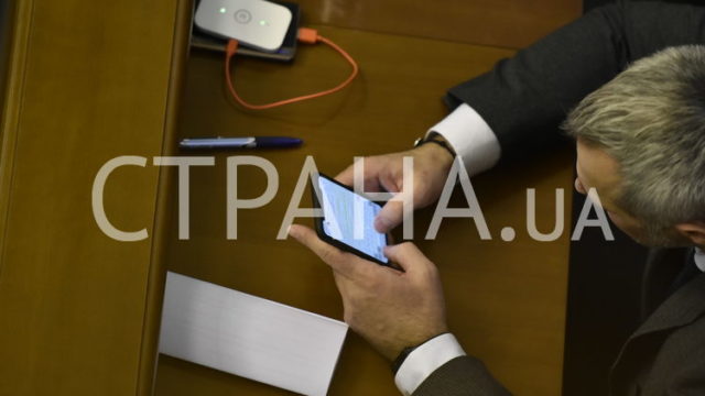  , ,  dqxikeidqxidqeant