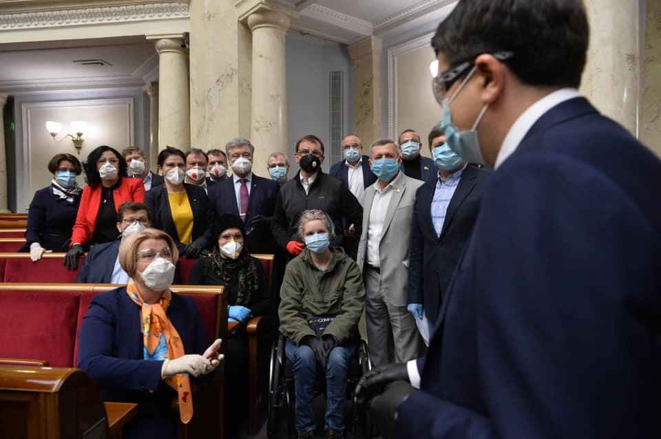 В Украине запустили рынок земли: Рада приняла сенсационное решение и новые правила dqxikeidqxidqeant