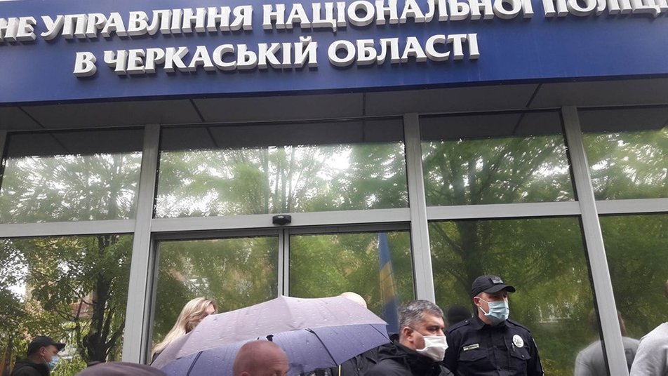 У Черкасах відбувся страйк підприємців dqxikeidqxidqeant