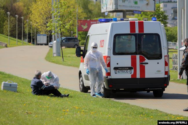 ЧоловÑка з COVID-19 заÑÑимали на ÑепеÑиÑÑÑ Ð¿Ð°ÑÐ°Ð´Ñ Ð² ÐÑнÑÑÐºÑ 01