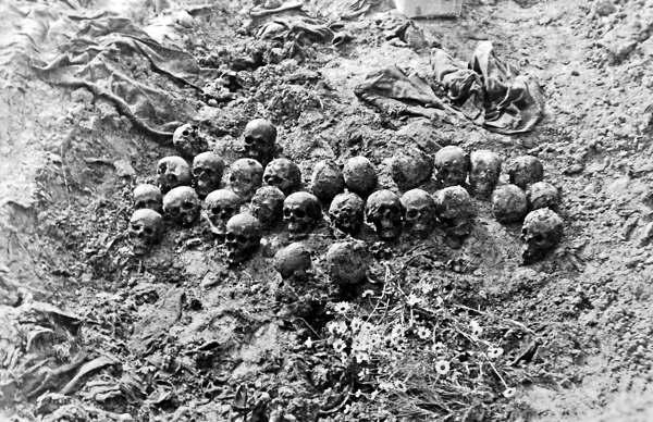 Фото: Как убивали заключенных в тюрьмах в 1941 году dqxikeidqxidqeant