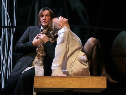 Постановка Марка Захарова "Вальпургиева ночь" на сцене Театра Ленком dqxikeidqxidqeant