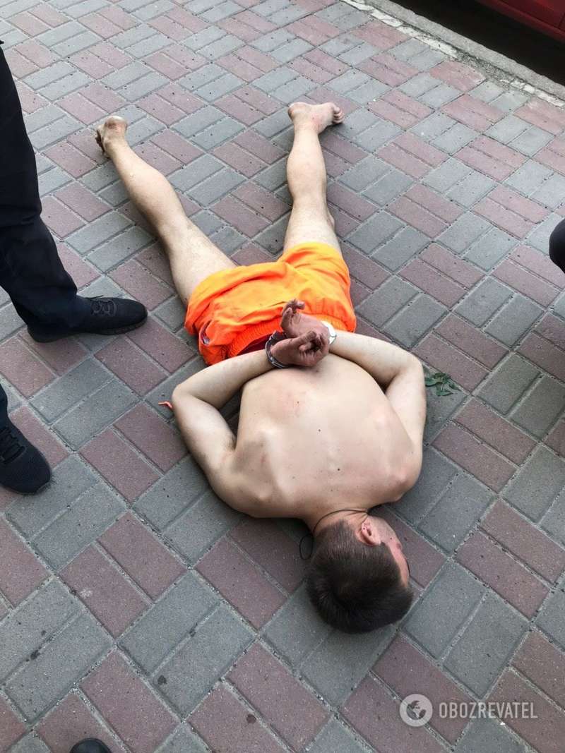 В Киеве у посла ЮАР украли авто и совершили на нем ДТП, правоохранители задержали подозреваемого dqxikeidqxidqrant