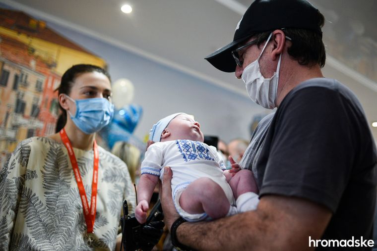 Фернандо з сином Ігнасіо, Київ, 10 червня 2020 року dqxikeidqxidqrant