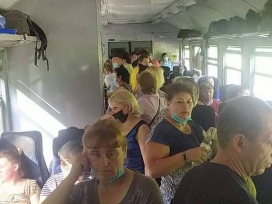 люди в поезде dqxikeidqxidqeant