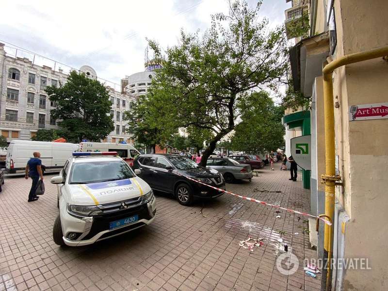     3-    .   dqxikeidqxidqeant