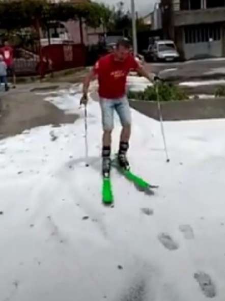 В Хорватии выпал снег dqxikeidqxiqzant