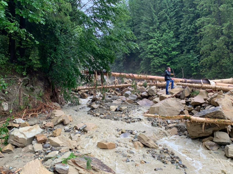 Разрушенный мост