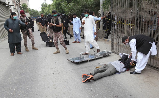 Террористы в Пакистане dqxikeidqxidqeant