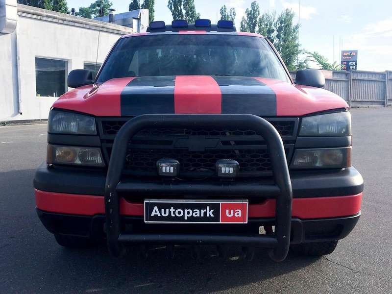 Chevrolet Silverado, на котором ездил герой Зеленского;