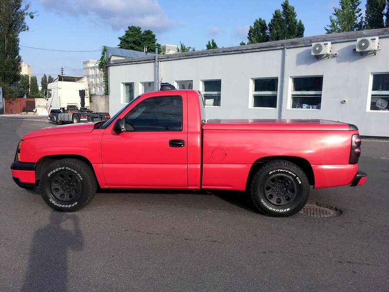 Chevrolet Silverado, на котором ездил герой Зеленского;