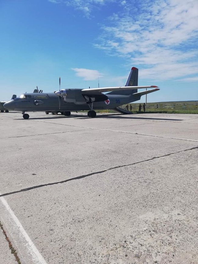 13 Ð²Ð¾Ñ—Ð½Ñ–Ð², Ð¿Ð¾Ñ€Ð°Ð½ÐµÐ½Ð¸Ñ… Ð½Ð° Ð”Ð¾Ð½Ð±Ð°ÑÑ–, ÐµÐ²Ð°ÐºÑƒÑŽÐ²Ð°Ð»Ð¸ Ð´Ð¾ ÐšÐ¸Ñ—Ð²ÑÑŒÐºÐ¾Ð³Ð¾ Ð²Ñ–Ð¹ÑÑŒÐºÐ¾Ð²Ð¾Ð³Ð¾ Ð³Ð¾ÑÐ¿Ñ–Ñ‚Ð°Ð»ÑŽ, - ÐšÐ¾Ð¼Ð°Ð½Ð´ÑƒÐ²Ð°Ð½Ð½Ñ ÐœÐµÐ´ÑÐ¸Ð» 03