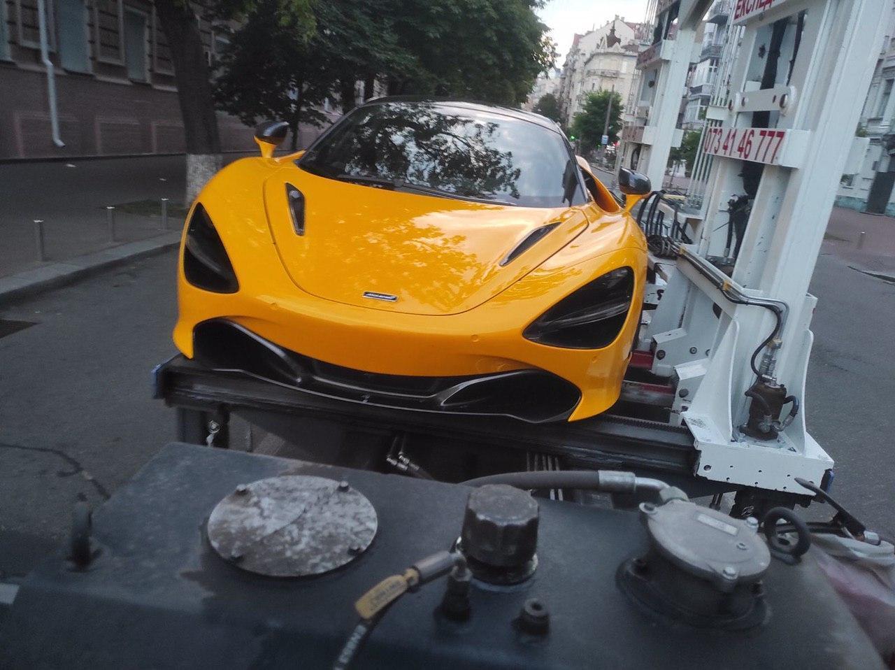 McLaren 720S Spider стоит около $500 000. dqxikeidqxiqexant
