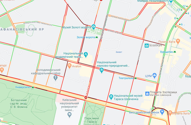 Захват банка в Киеве: центр столицы сковали пробки 01 Захват банка в Киеве: центр столицы сковали пробки 01 dqxikeidqxidqrant