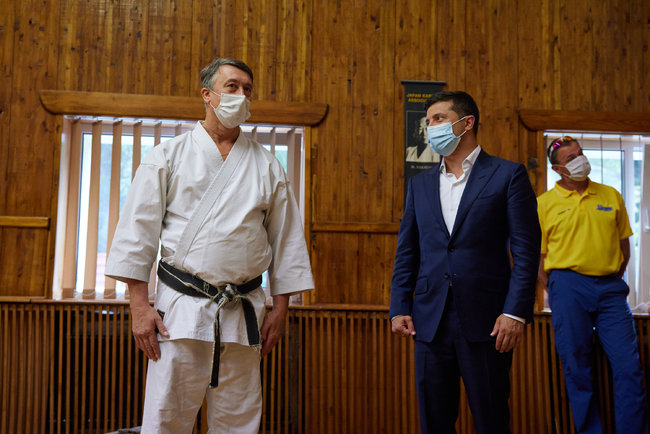           , -  02 dqxikeidqxidqrant