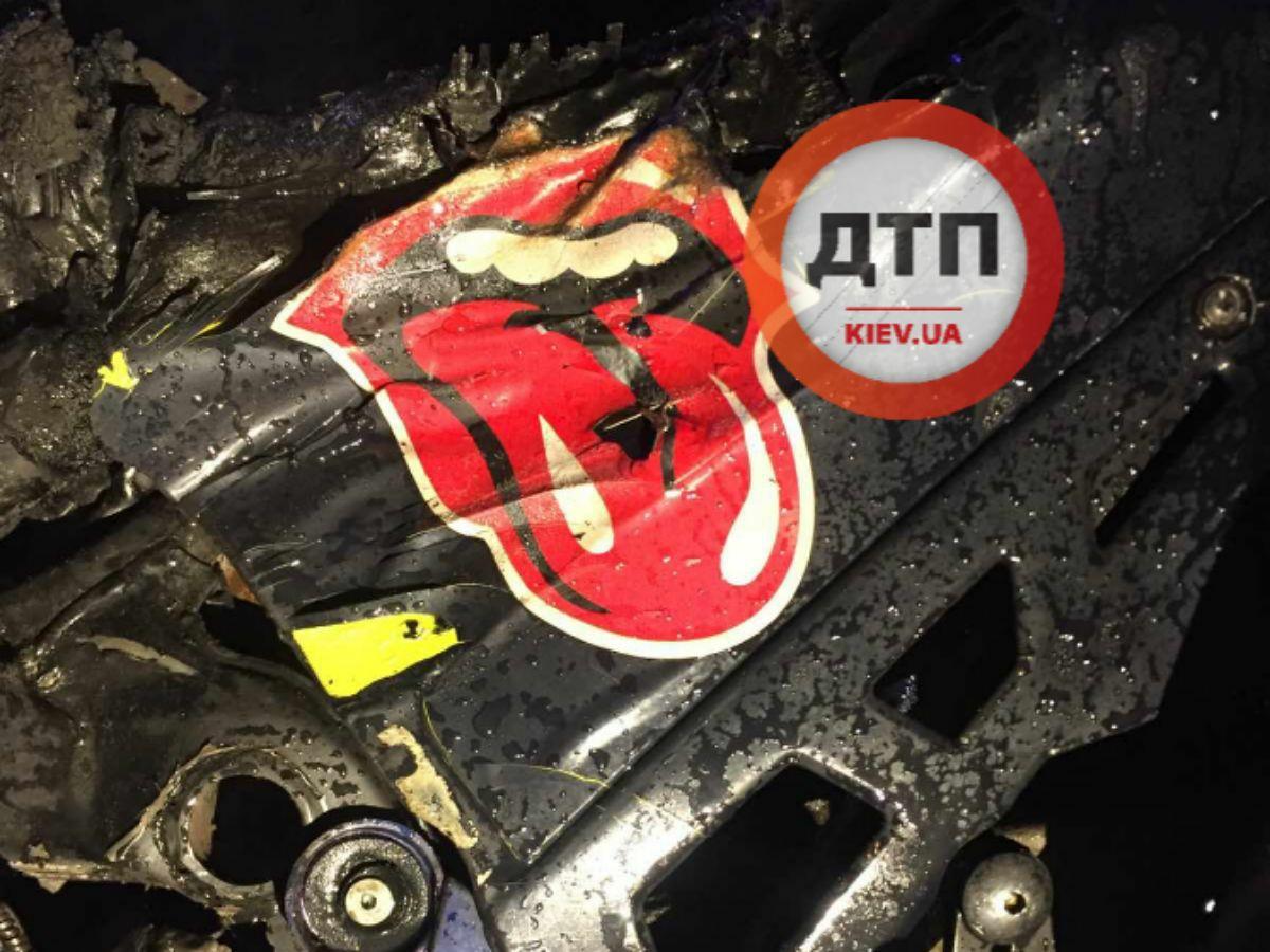Ночная ДТП с мотоциклом под Киевом: байкер и его пассажирка погибли мгновенно – груда металла и фрагменты тел Ночная ДТП с мотоциклом под Киевом: байкер и его пассажирка погибли мгновенно – груда металла и фрагменты тел