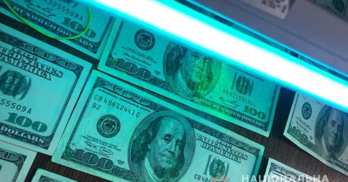 сотрудник Минюста попался на крупной взятке