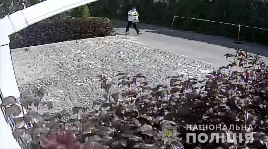 Был задержан мужчина, похожий по описанию на налетчика.