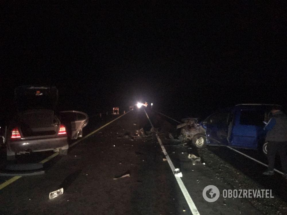 В результате ДТП погибли два человека.