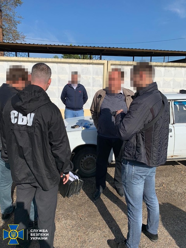 На Одесчине чиновник попался на подкупе членов избиркома dqxikeidqxidqrant